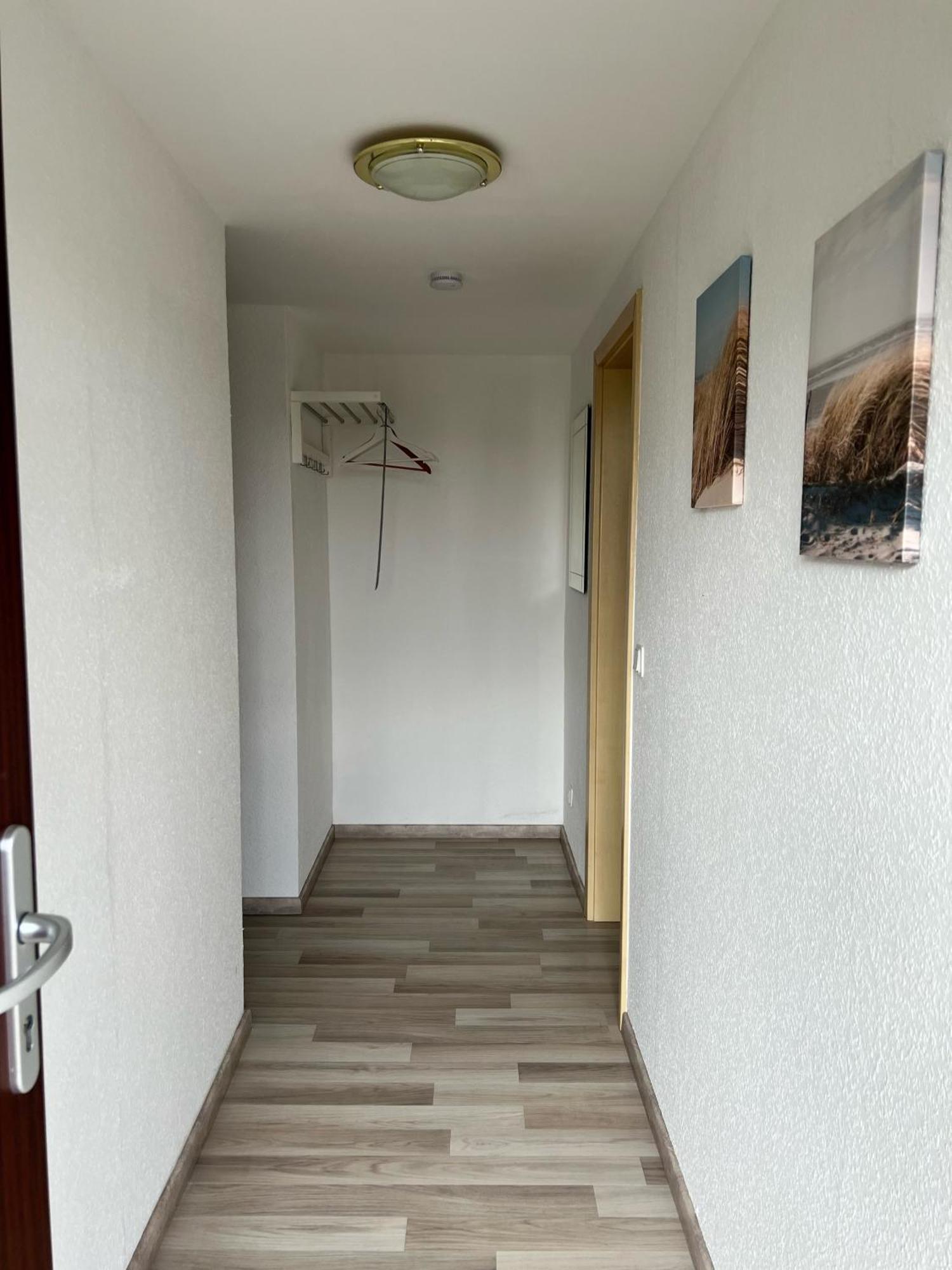 Bungalow 6060 in Tossens - a71048 Stick Exterior foto
